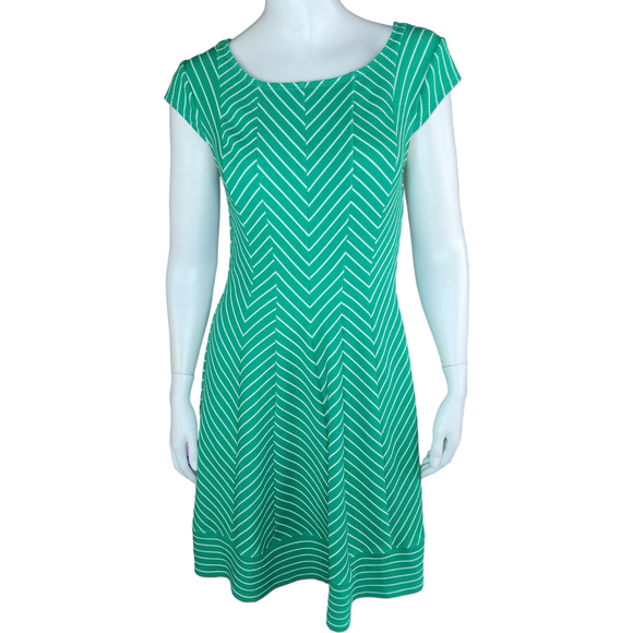 Robbie Bee Womens XS Green White Chevron Short Sleeve A-Line Midi Dress Spring - Picture 1 of 13